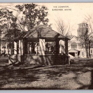 Postcard  Posted 1951 Maine The Common Gardiner #1012